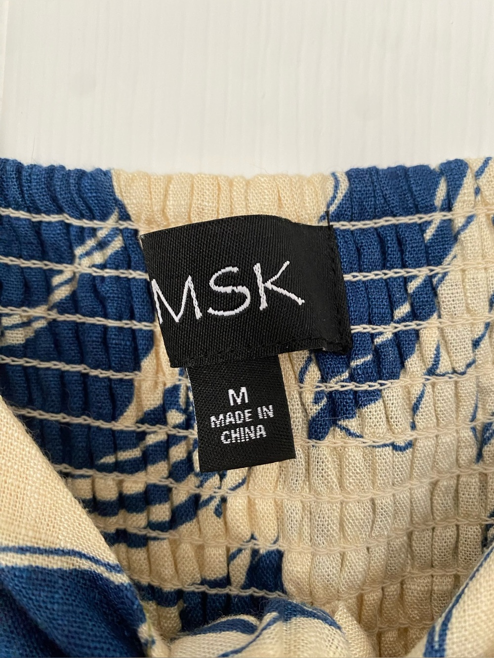 MSK Cream Maxi Dress with Blue Leaf Print and Front Tie Size Medium - Picture 5 of 14